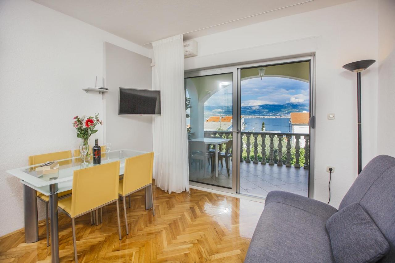 Apartments Bago Trogir Exterior photo